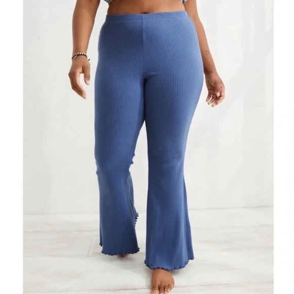 aerie Pants - Aerie Kick-It Ribbed Super Flare Leggings